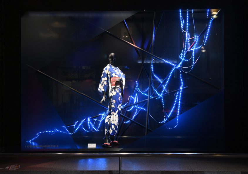 伊勢丹 ウィンドウディスプレイ 「イセタン サマーフェス 2018」