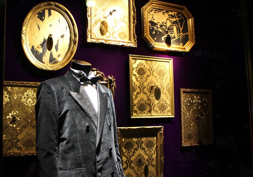 伊勢丹メンズ ウィンドウディスプレイ 「ライク・ア・プリンス」