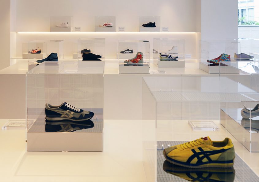 オニツカタイガー ディスプレイデザイン 「 アーカイブ ミュージアム」