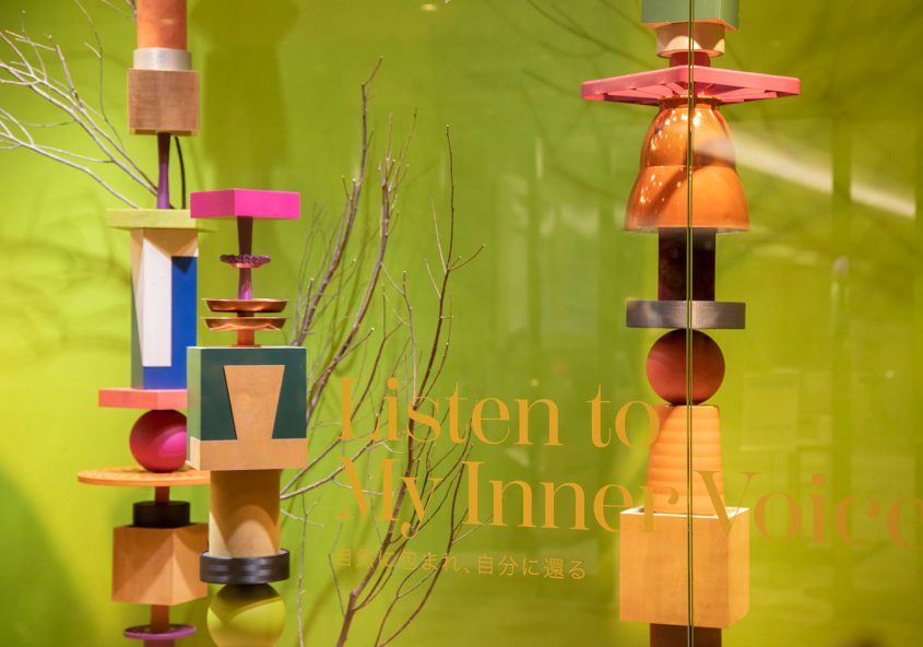 ルミネ ウィンドウディスプレイ 「Listen to My Inner Voice」