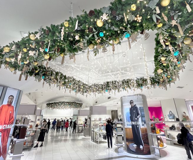 伊勢丹 クリスマスディスプレイ 「One」