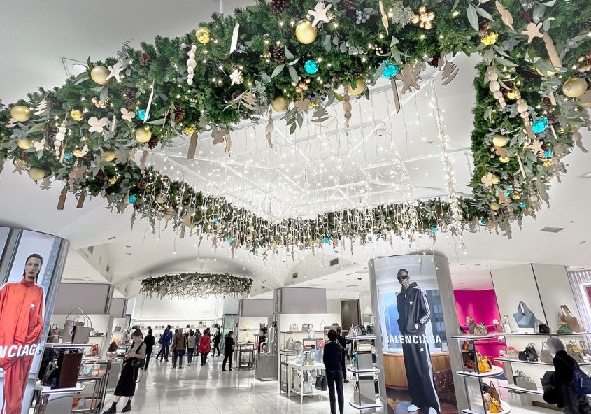 伊勢丹 クリスマスディスプレイ 「One」