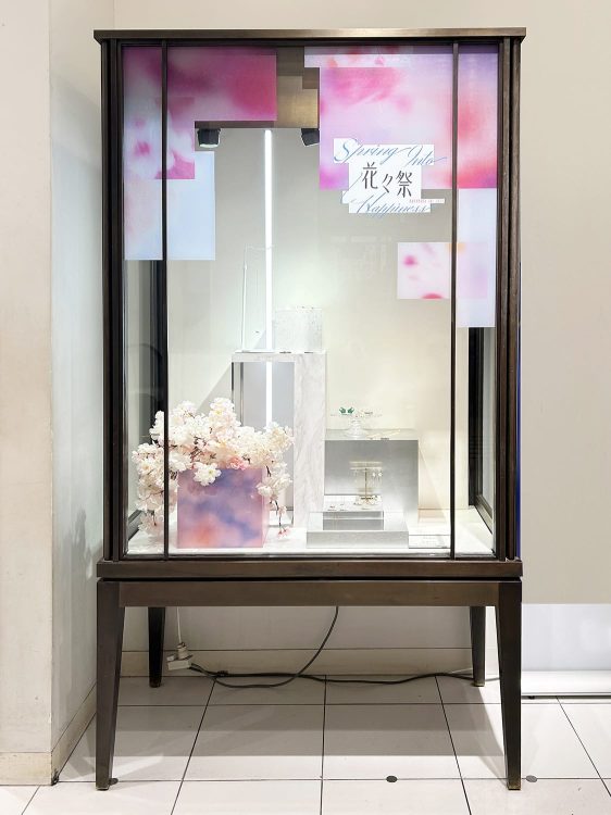 伊勢丹 ディスプレイ「2025花々祭」